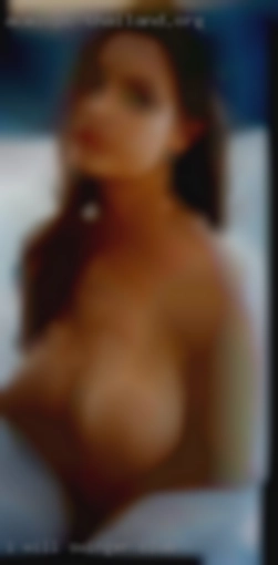I will know her swinger club  when I see her.